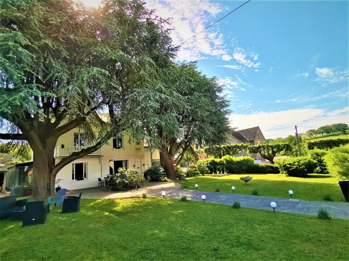 Chambres D'Hotes La Maison Blanche Saint-Junien Buitenkant foto